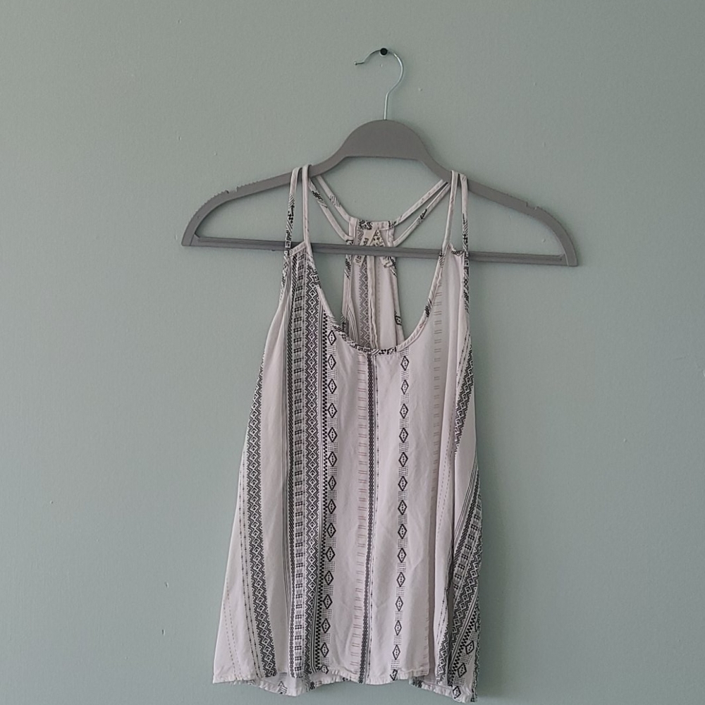 Geometric print tank